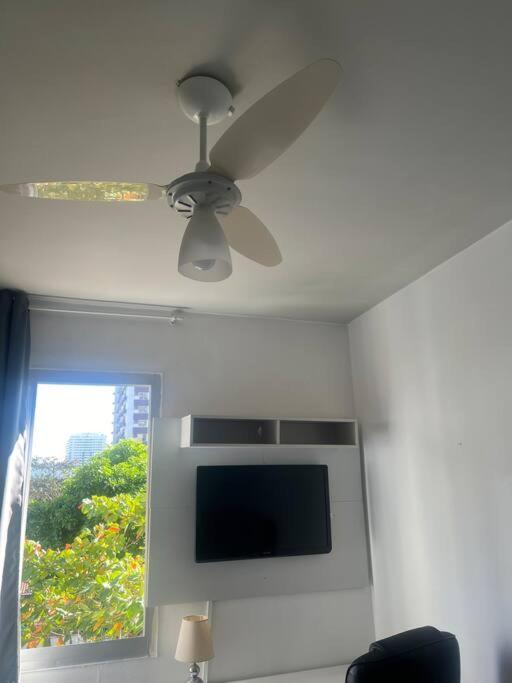 Apartamento Apartamento Na Barra Da Tijuca 2 Quartos Com Ar Condicionado *