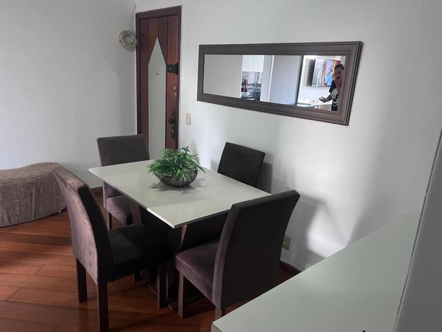 Apartamento Apartamento Na Barra Da Tijuca 2 Quartos Com Ar Condicionado Rio de Janeiro