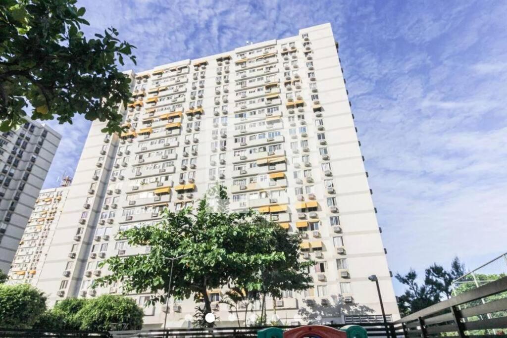 Apartamento Na Barra Da Tijuca 2 Quartos Com Ar Condicionado Apartamento *