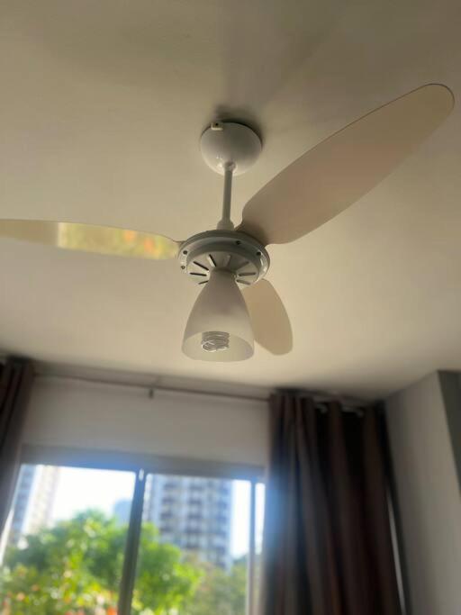 Apartamento Apartamento Na Barra Da Tijuca 2 Quartos Com Ar Condicionado *
